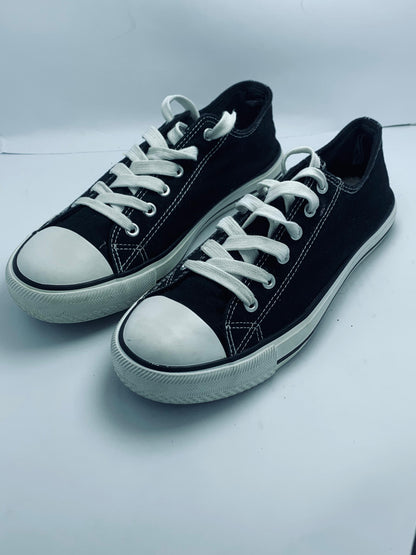 Vans Sneakers Black, Size: EUR 41 / UK 7 / PAK 7 /