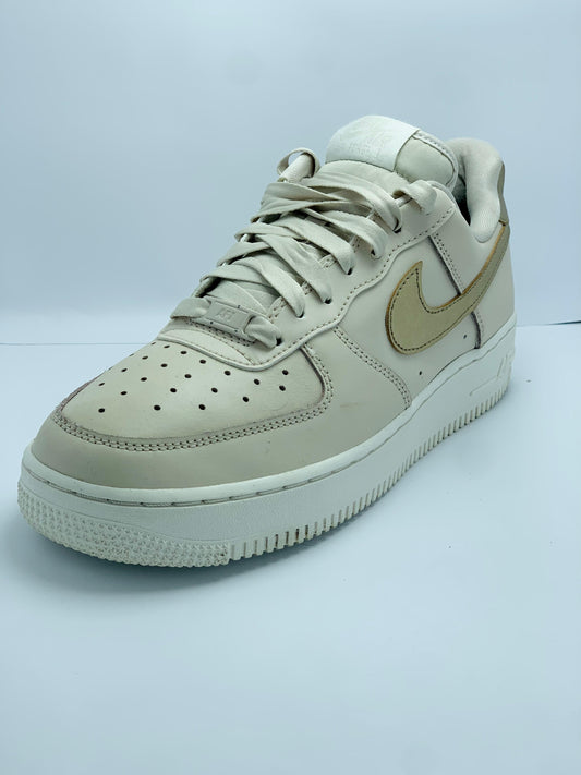 Nike Air Force 1 07 Sanddrift Metallic Gold Size EUR 39 UK 6