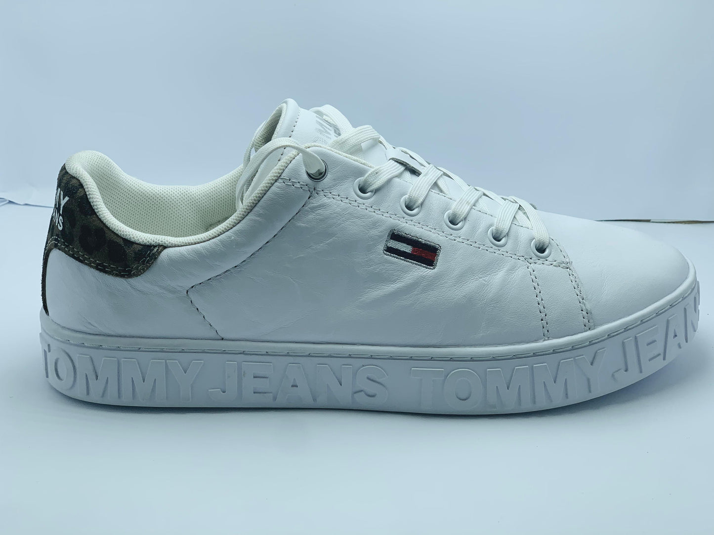 Tommy Jeans White Sneakers,  Size: EUR 41 / UK 7 / PAK 7