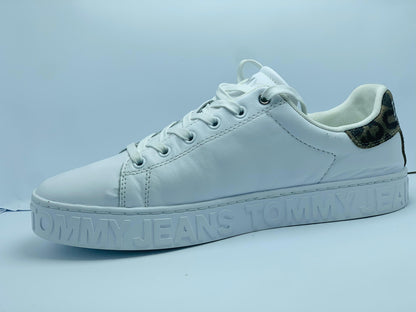 Tommy Jeans White Sneakers,  Size: EUR 41 / UK 7 / PAK 7
