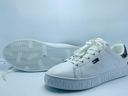 Tommy Jeans White Sneakers,  Size: EUR 41 / UK 7 / PAK 7